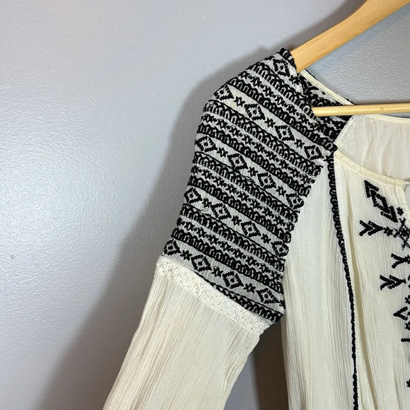 Free People Dreamweaver Embroidered Boho Dress Women’s Size XS - Picture 6 of 10